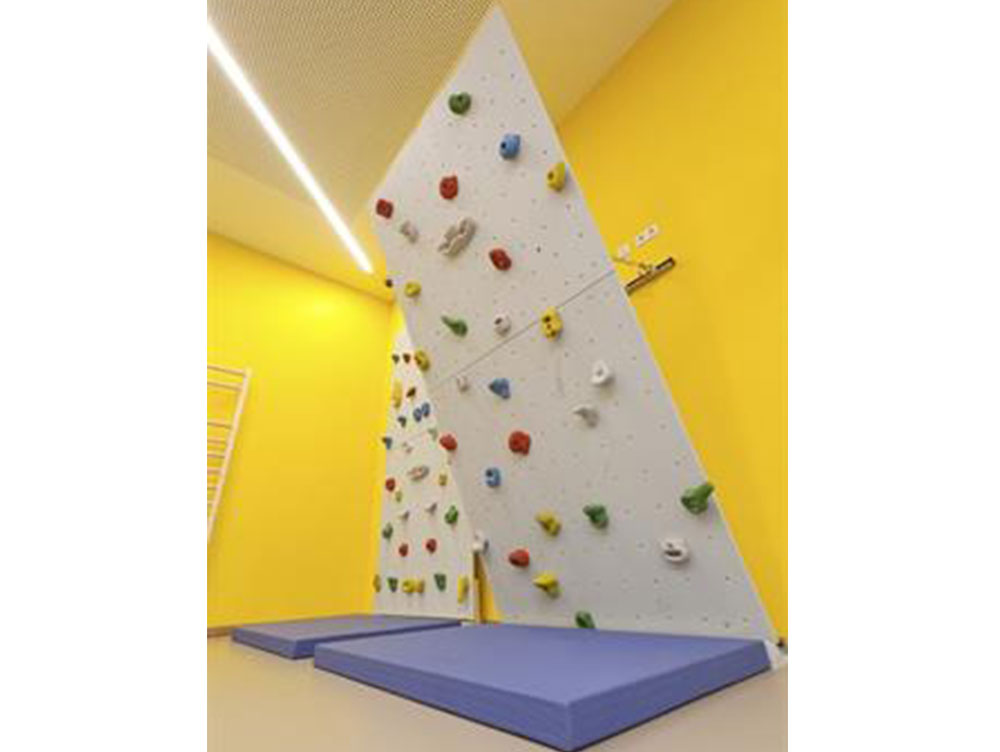 rock-climbing-crash-pad